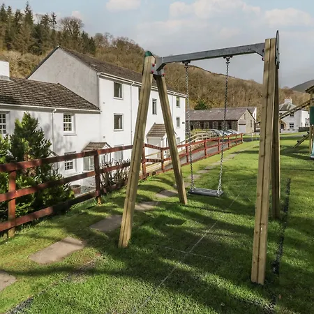 1 * Keswick (Cumbria)